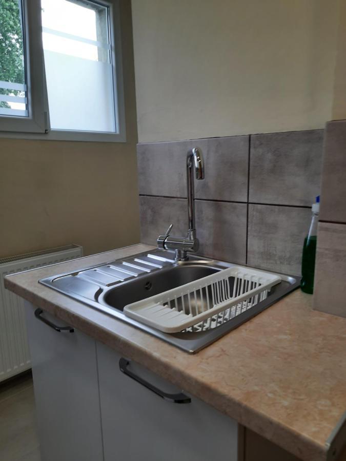 Home Uranus Брашов Экстерьер фото
