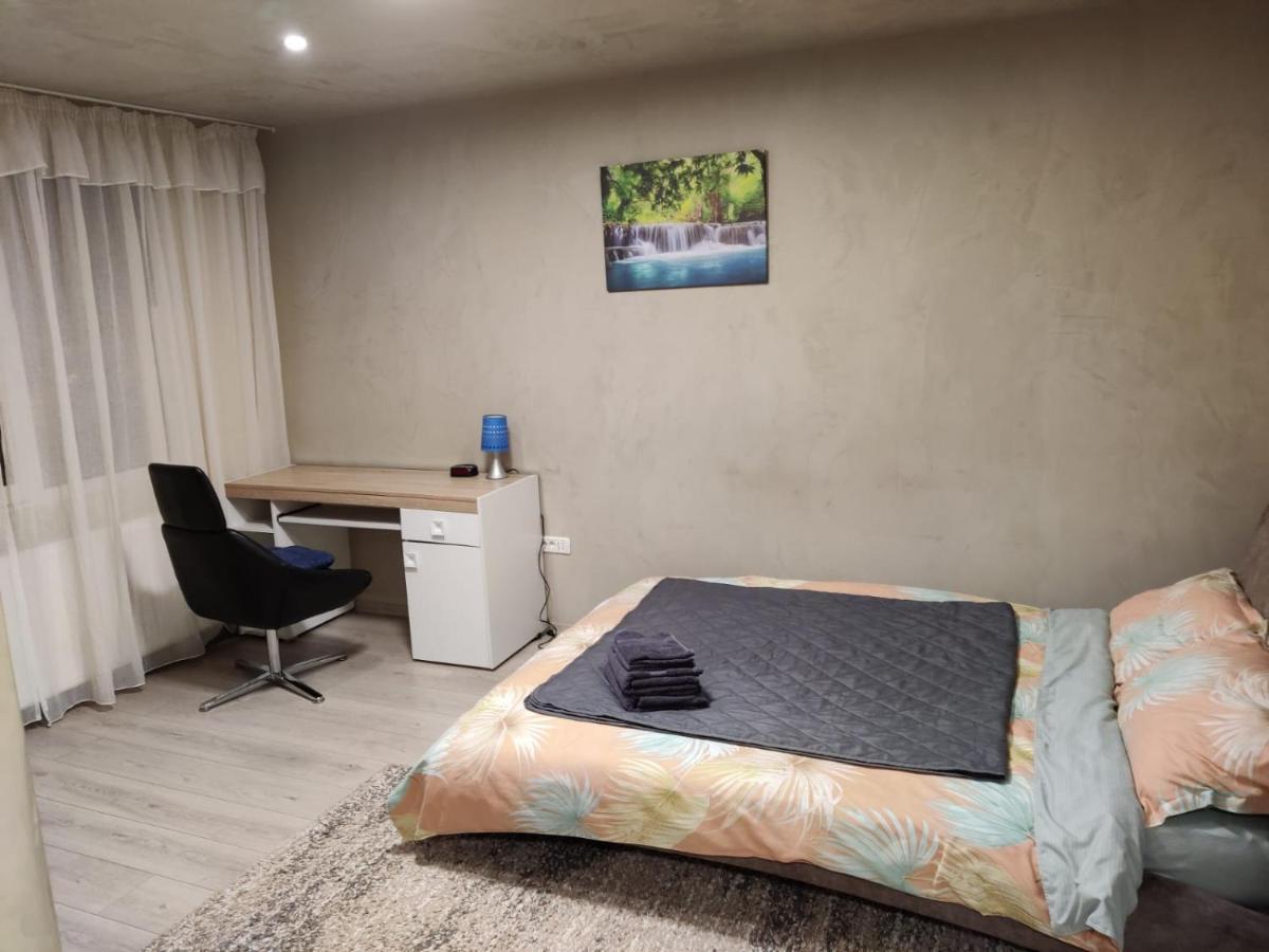 Home Uranus Брашов Экстерьер фото
