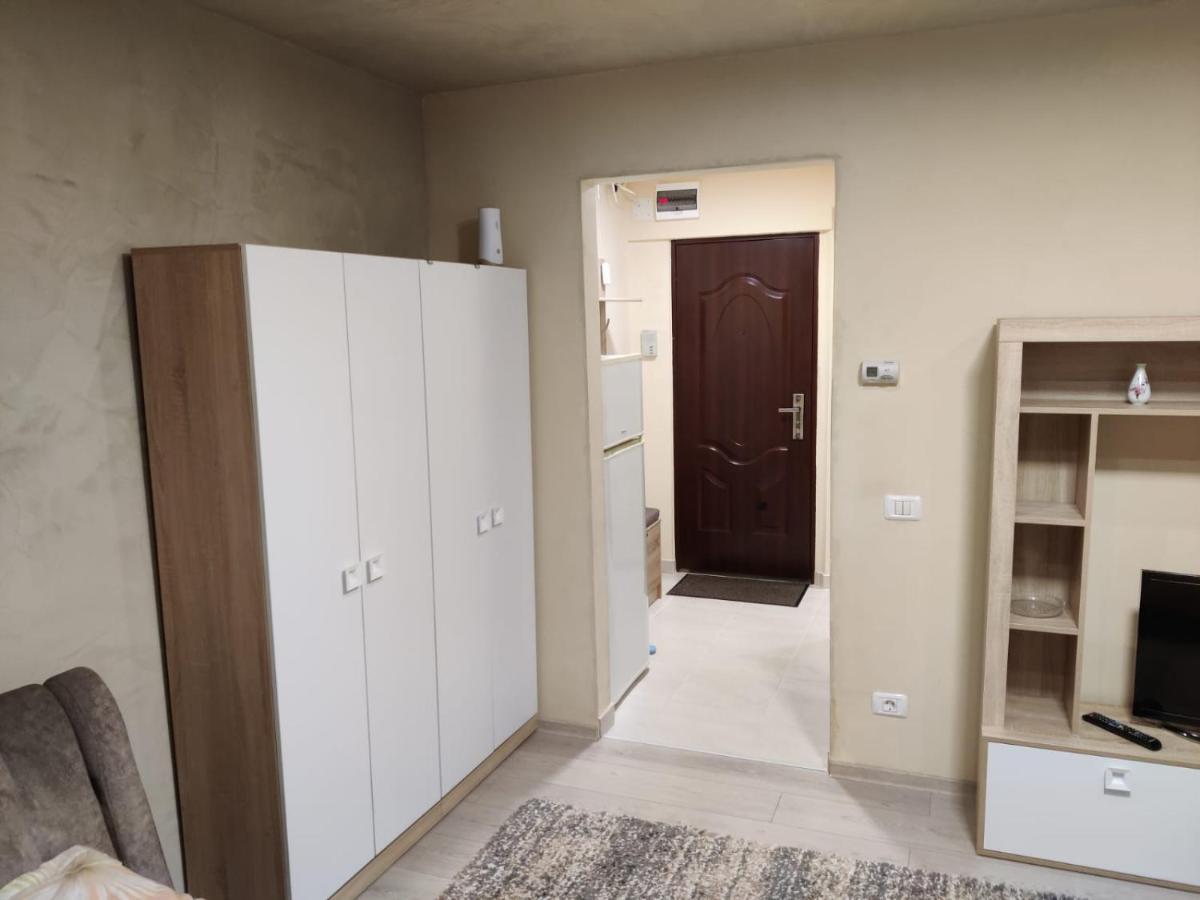 Home Uranus Брашов Экстерьер фото